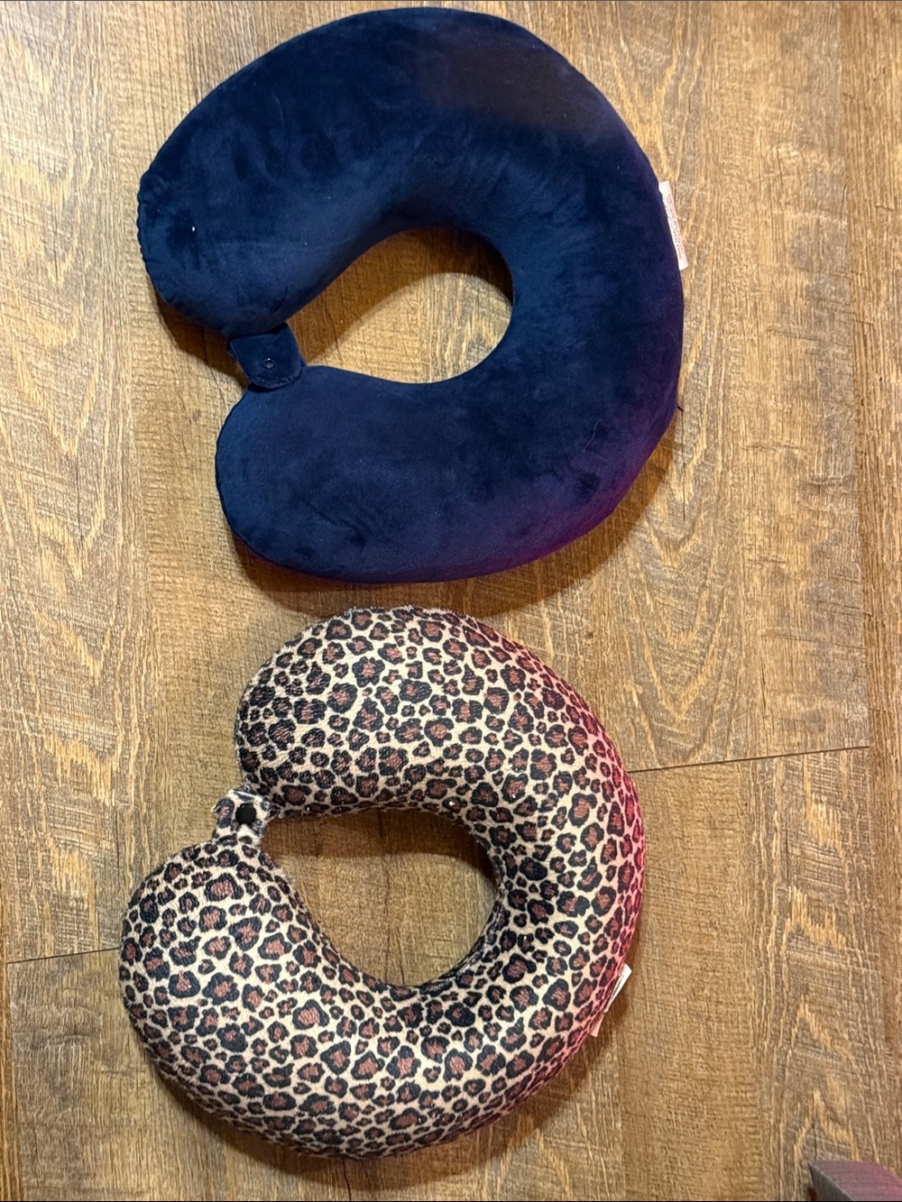 Plush Navy and Leopard Print Neck Travel Pillow Set
